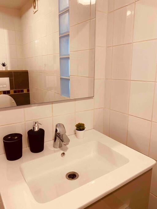 Appartement Cosy Au Calme A 20 Min De Paris Villejuif Kültér fotó