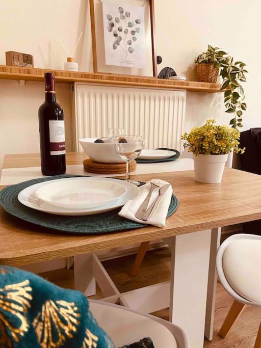 Appartement Cosy Au Calme A 20 Min De Paris Villejuif Kültér fotó